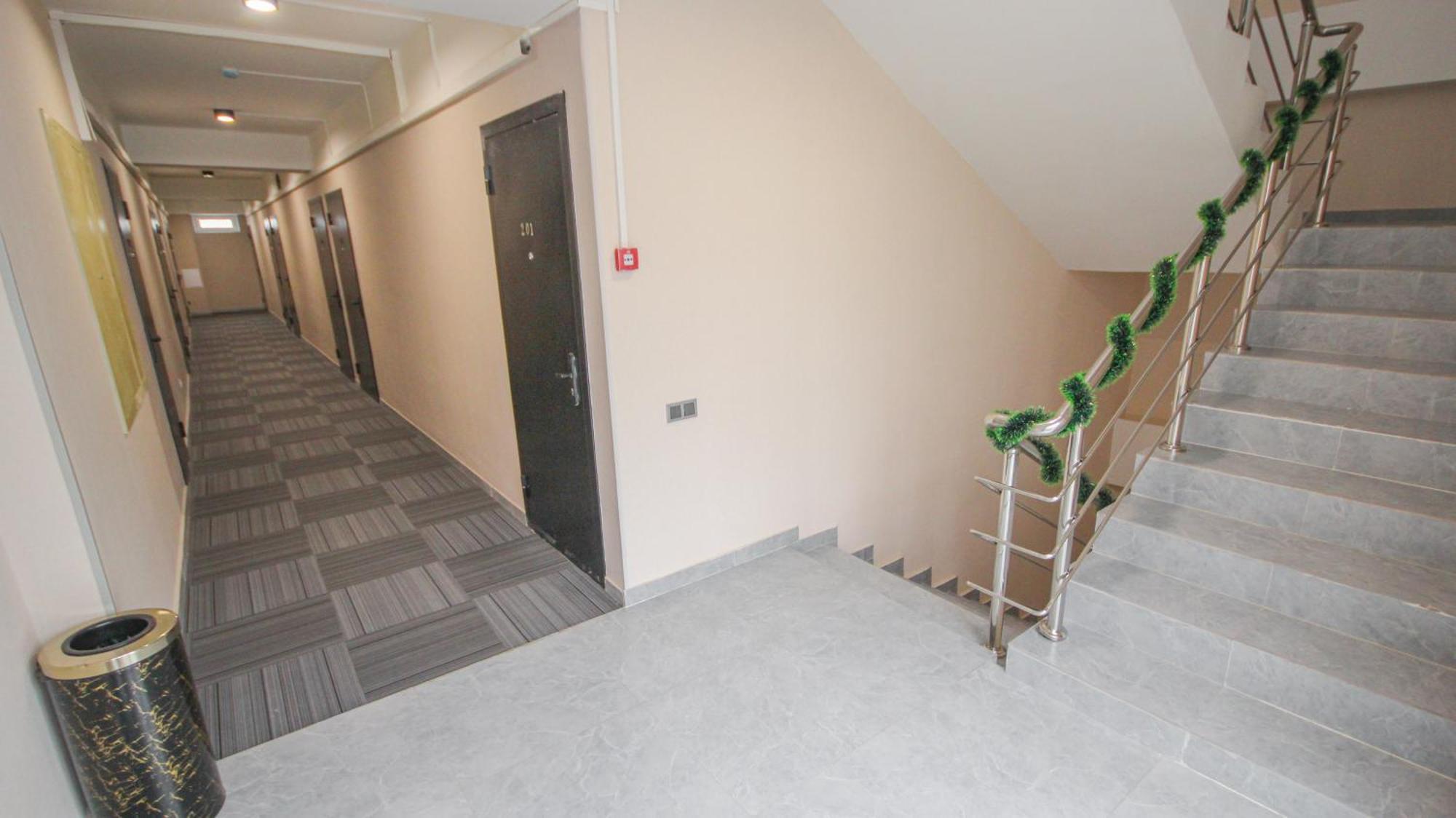 Hotel 33 Алмати Екстер'єр фото